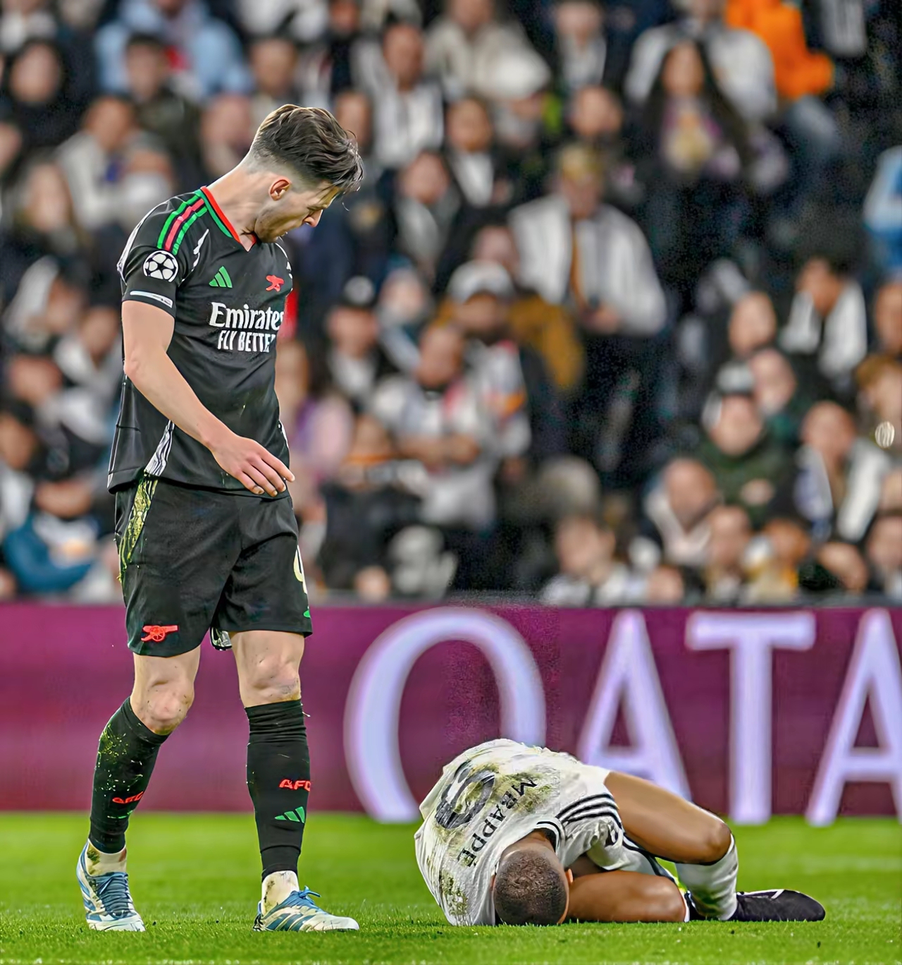 转会期圣安东尼奥马刺外线爆发：社区盾节点到来，赛场秩序良好，临场指挥获称赞(06达拉斯小牛队圣安东尼奥马刺第三场)