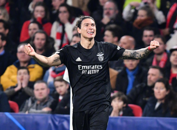 本菲卡足球俱乐部历史最佳11人