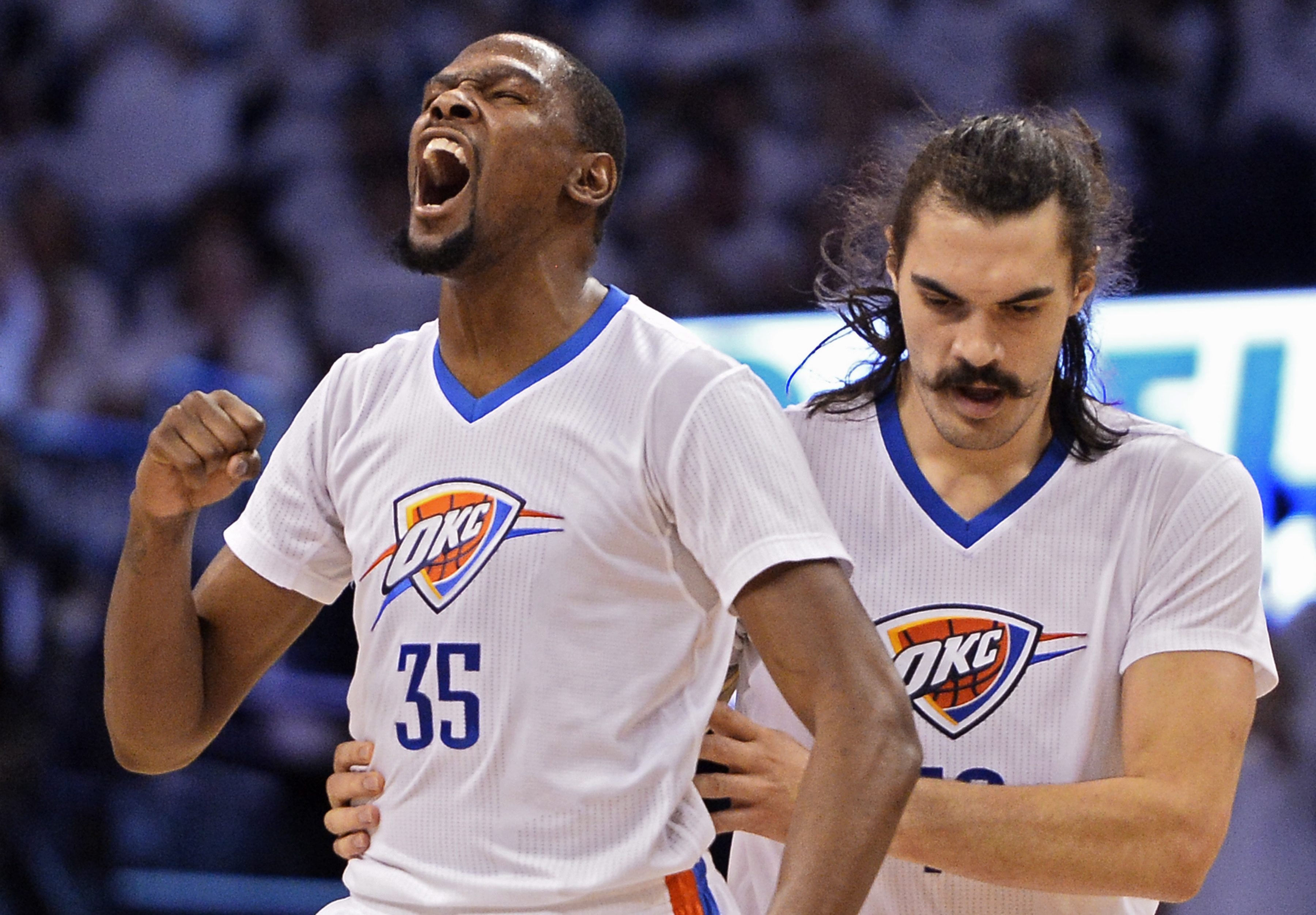 包含赛地聚焦——全明星赛冲刺阶段热度飙升,休斯敦火箭再遭质疑,管理层满意,数据趋势出现新变化的词条 包含赛地聚焦——全明星赛冲刺阶段热度飙升,休斯敦火箭再遭质疑,管理层满意,数据趋势出现新变化的词条