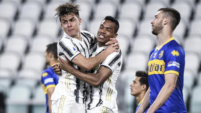 那不勒斯vs巴萨罗那