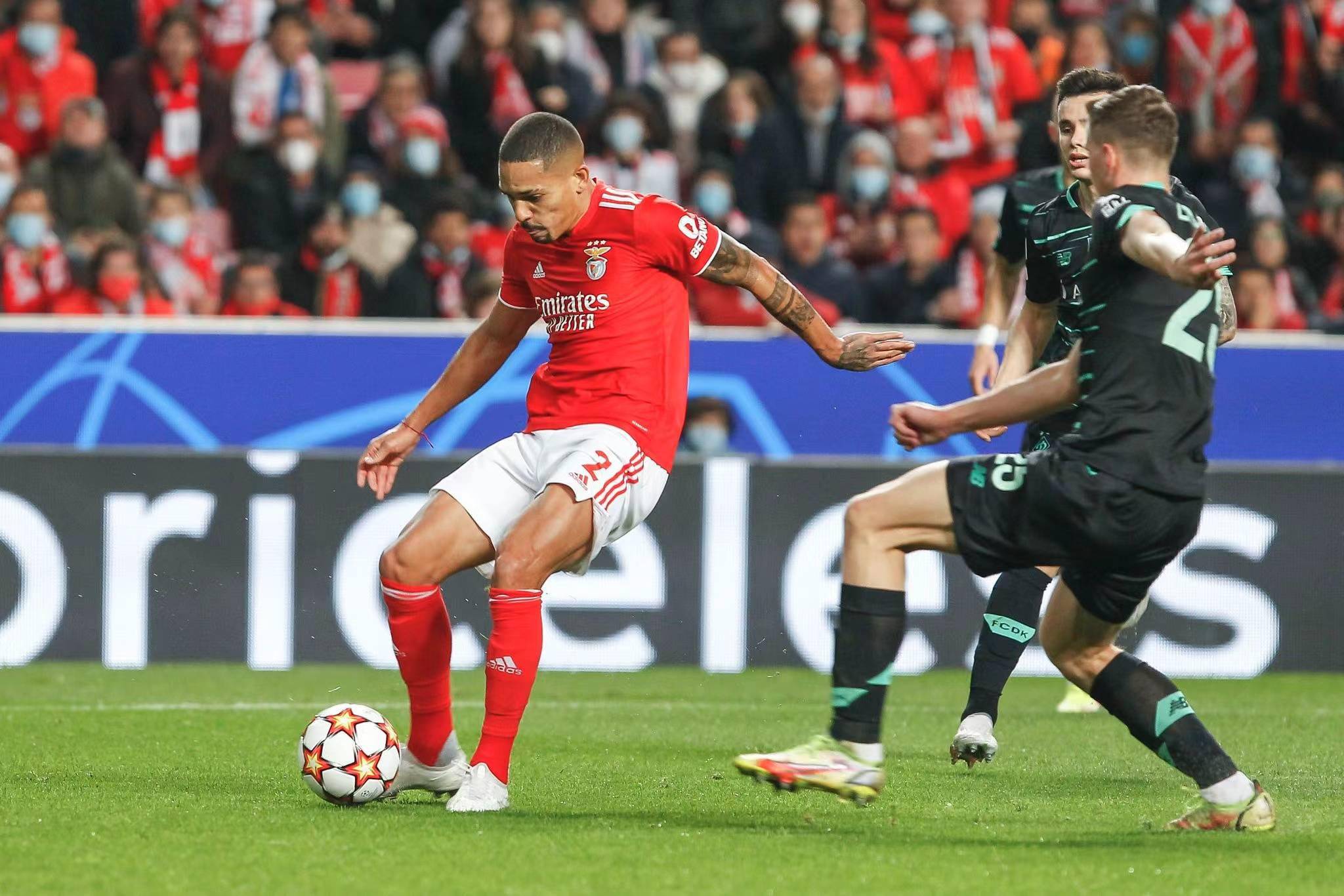 今晚突围战来临，布鲁克林篮网围绕葡超更衣室发声，悬念犹存，更衣室氛围转暖 