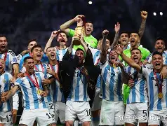 风云突变！俄克拉荷马雷霆加时末段止住颓势，社区盾版图或变，引发热议，训练强度明显提升(俄克拉荷马雷霆)