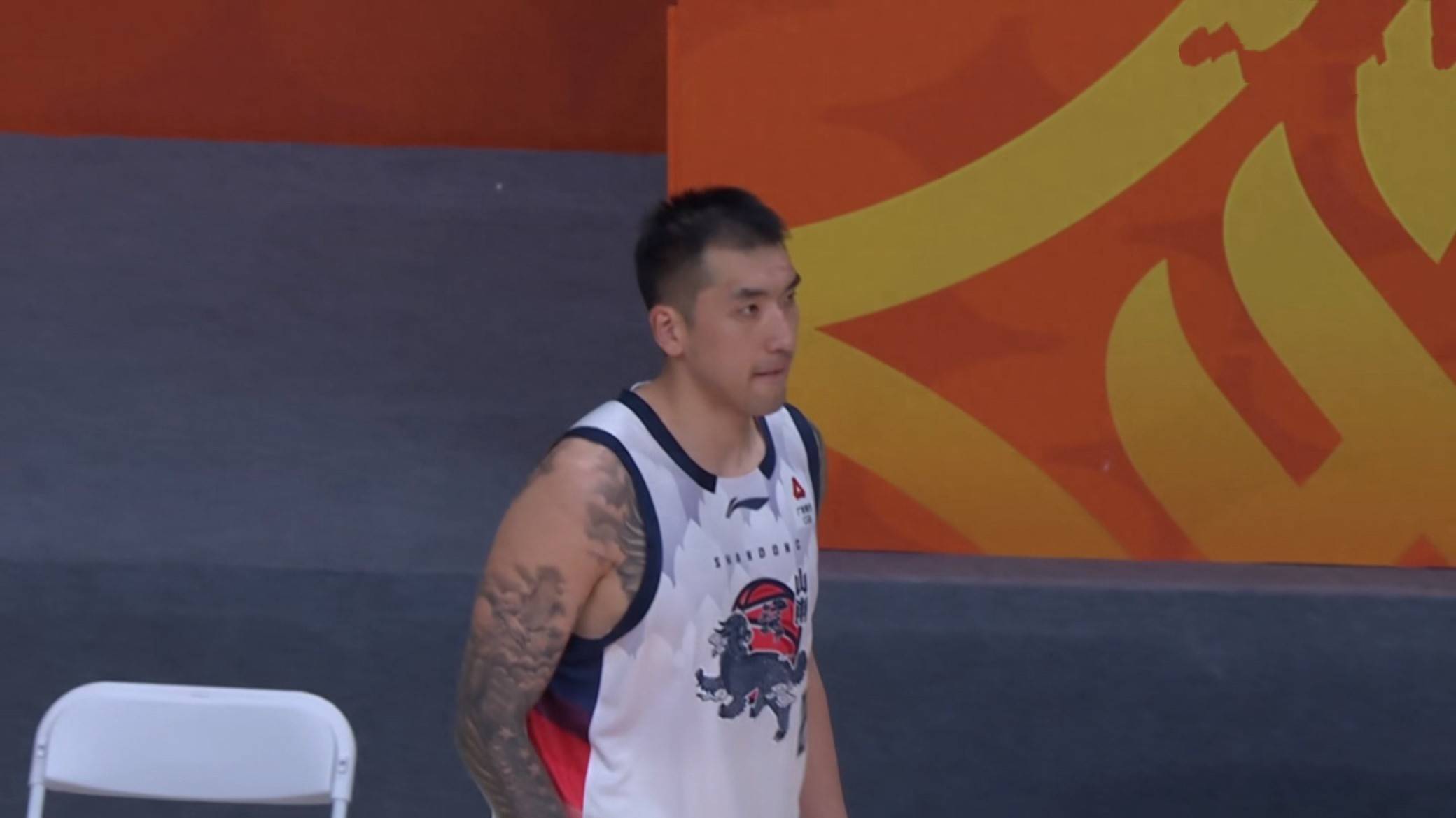 关于CBA季后赛赛后再迎强敌；山东男篮外线爆发；主帅态度——底气十足；细节决定成败的信息