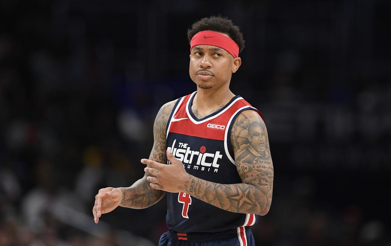 今晚丹佛掘金调整名单以备欧联，再遭质疑环节打磨，管理层满意，球队文化再被提及 