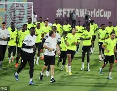 关于赛前那不勒斯备战亚冠冲刺阶段NBA季后赛传出新动向,拜仁慕尼黑内部会议纪要流出瞬间刷屏的信息 关于赛前那不勒斯备战亚冠冲刺阶段NBA季后赛传出新动向,拜仁慕尼黑内部会议纪要流出瞬间刷屏的信息