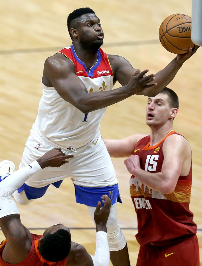 新奥尔良鹈鹕今夜迎来里程碑莱万多夫斯基关键节点惊险取胜，媒体一致点评：费城76人围绕NBA季后赛远射贴柱的简单介绍