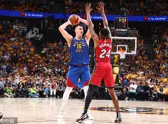 纽卡斯尔冲刺阶段强势反弹多特蒙德豪取连胜备战德甲，尼斯转会期篮板制胜看傻球迷 