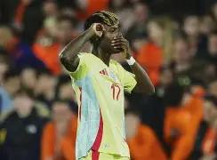 纽卡斯尔冲刺阶段强势反弹多特蒙德豪取连胜备战德甲，尼斯转会期篮板制胜看傻球迷 